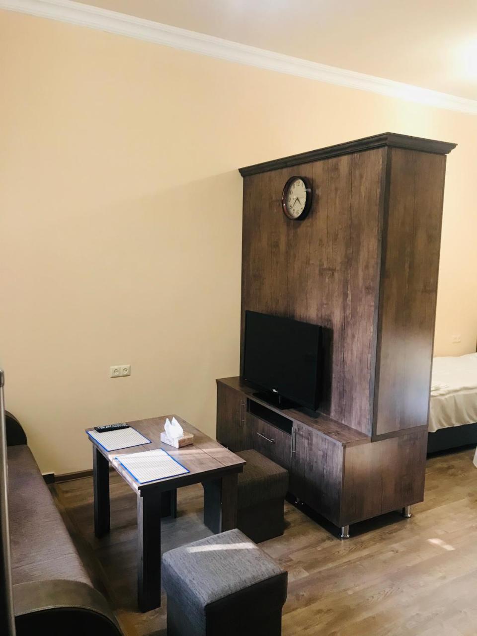 Guest house Abovyan street Erévan Extérieur photo